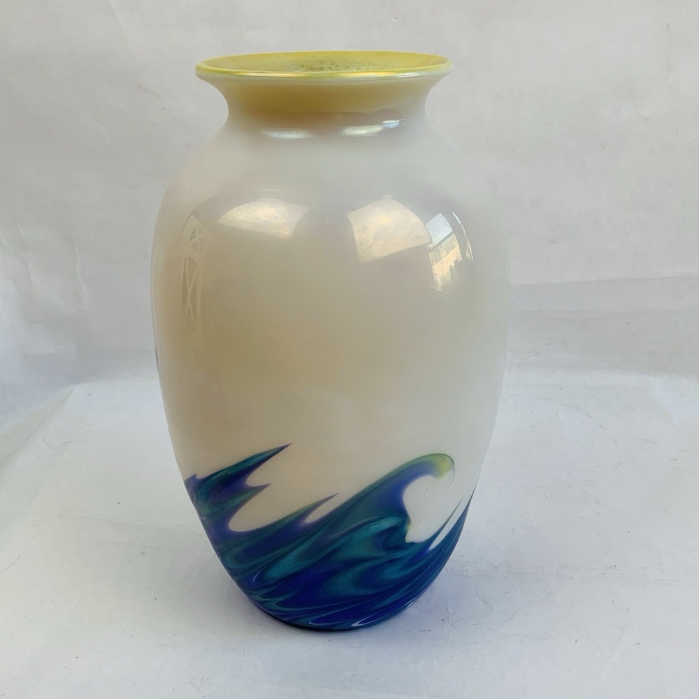 Lundberg Studio Art Glass Vase Iridescent Pulled Feather Vase Signed 2000 Vtg